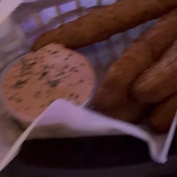 Lynn's Uptown Sports Tavern - Fried pickles