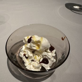Canlis - New American Near Me - Seattle, Washington