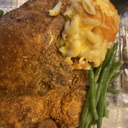 Soul Wingz - Fried Pork Chopz Colby Jack Mac Cheese and Sauté Green Beanz