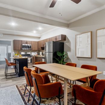 FieldHouse Townhomes - Apartments Near Me - Riverside, Missouri FieldHouse Townhomes - Apartments Near Me - Riverside, Missouri
