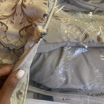 Towne & Country Cleaners - Shredded side of my pillow case after picking it up from this awful place - Laundry Services Near Me - Arlington, Tennessee Towne & Country Cleaners - Shredded side of my pillow case after picking it up from this awful place - Laundry Services Near Me - Arlington, Tennessee