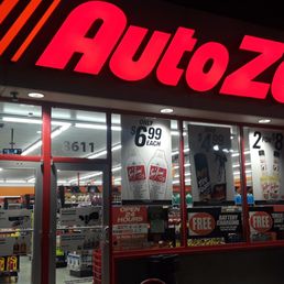 Glad to see a 24 hour auto parts store!