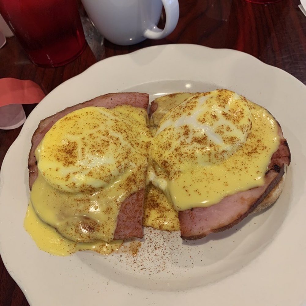Bob's Place - Eggs Benedict, prrfect - Sandwiches Near Me - Alanson, Michigan