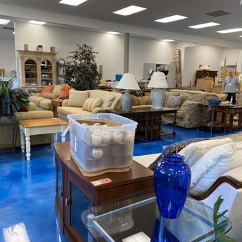 St Vincent de Paul - Inside space at their brand new location - Thrift Stores Near Me - Naples, Florida St Vincent de Paul - Inside space at their brand new location - Thrift Stores Near Me - Naples, Florida