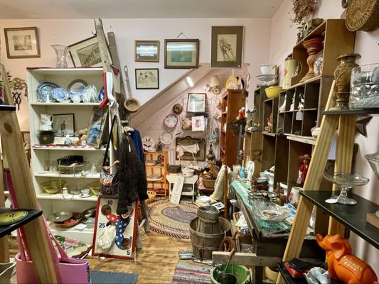 Kingston Consignments by null