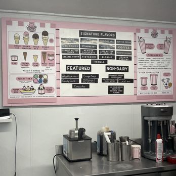 Kelly's Homemade Ice Cream - Ice Cream & Frozen Yogurt Near Me - Orlando, Florida Kelly's Homemade Ice Cream - Ice Cream & Frozen Yogurt Near Me - Orlando, Florida