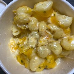 Heavy Plays - Mac and cheese. out of this world