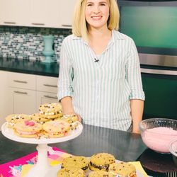 Carisa's Cake Company - Guest on Studio 5