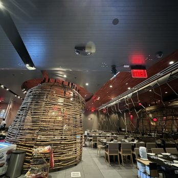 Haidilao Hotpot - interior - Chinese Near Me - Arcadia, California Haidilao Hotpot - interior - Chinese Near Me - Arcadia, California