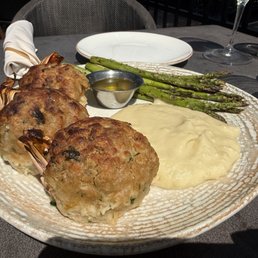 Crab stuffed shrimp with garlic mashed potatoes and asparagus Crab stuffed shrimp with garlic mashed potatoes and asparagus