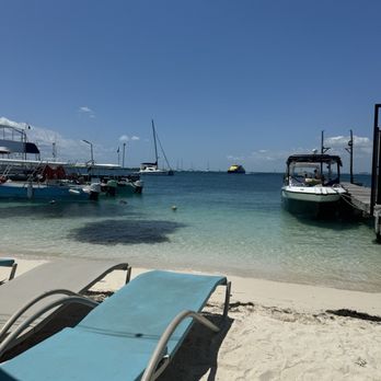 Miramar - View from restaurant - Seafood Near Me - Isla Mujeres, ROO Miramar - View from restaurant - Seafood Near Me - Isla Mujeres, ROO