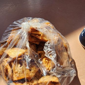 Roberto's Mexican Food - Del Mar - Cinnamon chips - Mexican Near Me - Del Mar, California