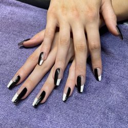 Vogue Nails of Sugar Valley - Halfway French ?