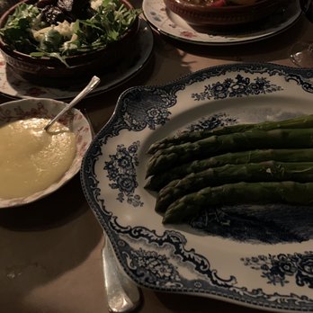 La Poule Au Pot - Great asparagus with an excellent Hollandaise sauce - French Near Me - London, XGL