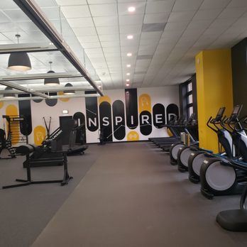 Bell Works Chicago - Fit Lab. - Real Estate Services Near Me - Hoffman Estates, Illinois