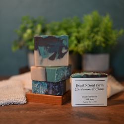 Heart N Soul Farm - Heart N Soul Farm handmade goat milk soap scented in: Cardamom & Cedar