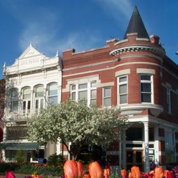 The Bank of Fayetteville - Springtime on the Fayetteville Square