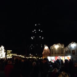 Weihnachtsmarkt am Chinesischen Turm