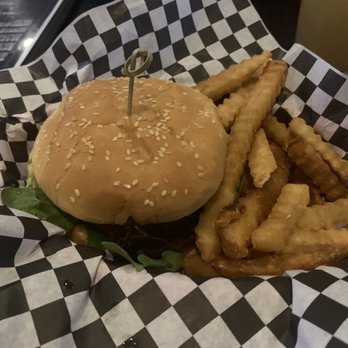 Osoyami Bar And Grill - Vegan Chicken Sandwich - Bars Near Me - Honolulu, Hawaii Osoyami Bar And Grill - Vegan Chicken Sandwich - Bars Near Me - Honolulu, Hawaii