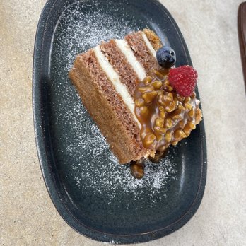 The Sur House - Carrot cake - New American Near Me - Big Sur, California The Sur House - Carrot cake - New American Near Me - Big Sur, California