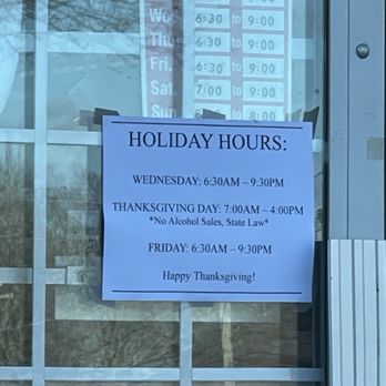 Lincoln Street Market - a holiday hours sign in the window - Gas Stations Near Me - Franklin, Massachusetts Lincoln Street Market - a holiday hours sign in the window - Gas Stations Near Me - Franklin, Massachusetts