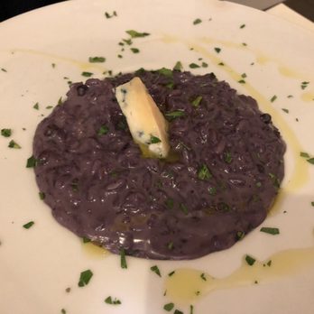 Cantina Vasari - Blueberry Risotto - Burgers Near Me - Pisa, PI