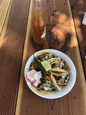 Tacos el Muchacho Alegre (Happy Boy) by null
