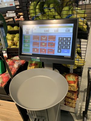 GIANT Heirloom Market by null