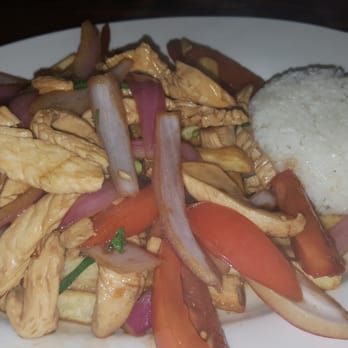 Mi Perú Peruvian Cuisine - Chicken Saltado (chicken stir fry with french fries and rice) - Peruvian Near Me - Durham, North Carolina Mi Perú Peruvian Cuisine - Chicken Saltado (chicken stir fry with french fries and rice) - Peruvian Near Me - Durham, North Carolina