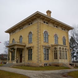 Lincoln- Tallman House - 1855 Italianate-style architecture. Take pictures outside--they're not allowed inside!