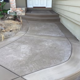 Entryway path and steps