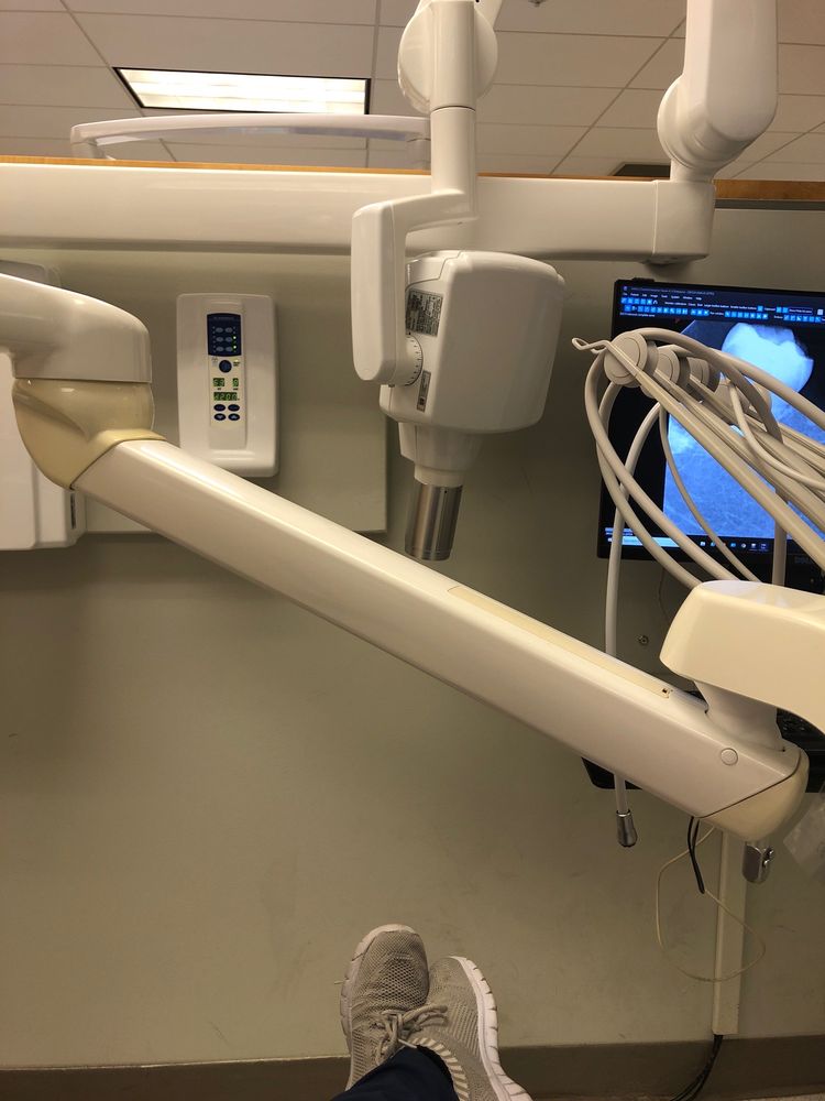 UNIVERSITY OF MARYLAND SCHOOL OF DENTISTRY 13 Photos & 34 Reviews