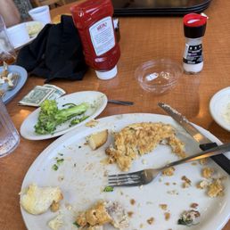See our trays never picked up