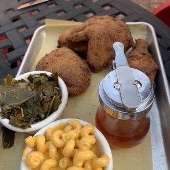 Smoky's Concession Stand - 1/2 Fried Chicken Mac and cheese collard greens - Barbeque Near Me - Lapel, Indiana Smoky's Concession Stand - 1/2 Fried Chicken Mac and cheese collard greens - Barbeque Near Me - Lapel, Indiana