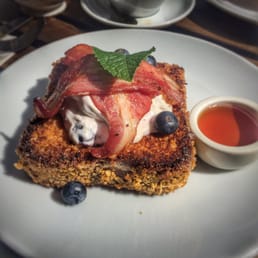French Toast £11 - Crispy bacon, blueberries, yoghurt and maple syrup :)) French Toast £11 - Crispy bacon, blueberries, yoghurt and maple syrup :))