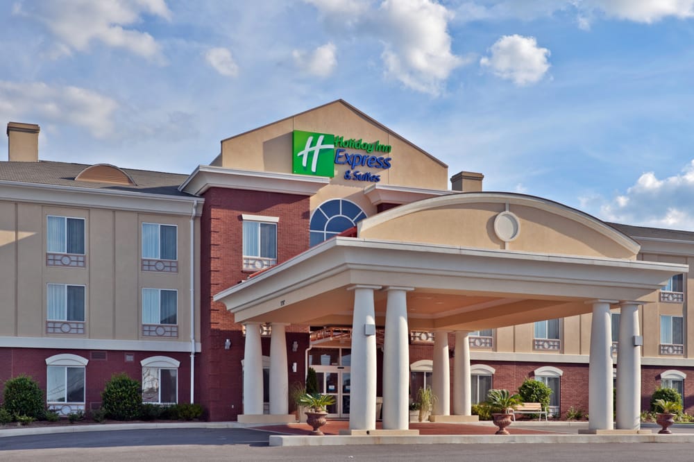 HOLIDAY INN EXPRESS & SUITES DOTHAN NORTH 25 Photos & 25 Reviews