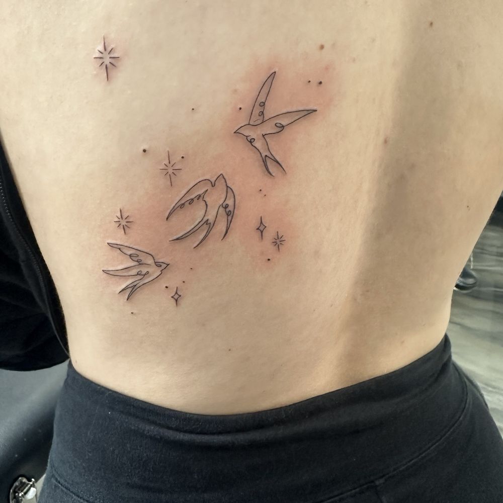 Golden Triangle Art Studio - fine line bird tattoo on back - Tattoo Near Me - Upland, California Golden Triangle Art Studio - fine line bird tattoo on back - Tattoo Near Me - Upland, California