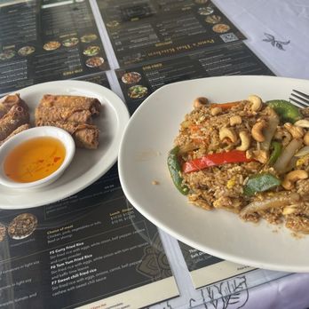 Penn's Thai Kitchen - Thai Near Me - Royal Oak, Michigan