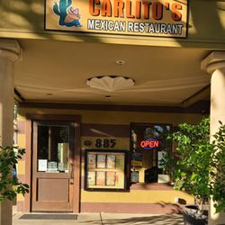Carlito's Mexican Restaurant - Front if restaurant