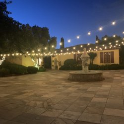Calipaso Winery and Villa - Courtyard