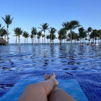 Barceló Maya Beach - Pool - Resorts Near Me - Riviera Maya, ROO