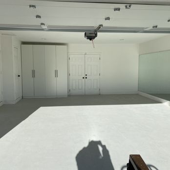 CA Resurfacing - Before: our original garage floors - Flooring Near Me - Orange, California