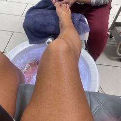 Luxe Nails