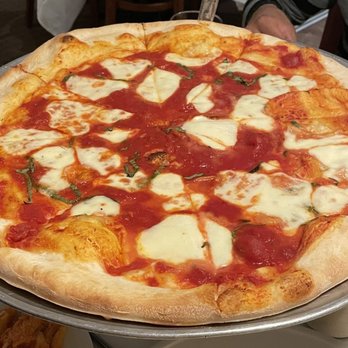 Gregorio's Trattoria - Margherita Pizza - Italian Near Me - Potomac, Maryland