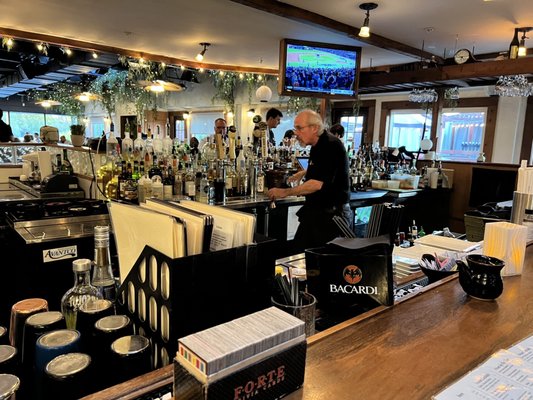 The Cultured Pearl Restaurant & Sushi Bar by null