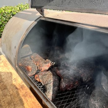 Smoke & Fire Social Eatery - Tri-Tip - Comfort Food Near Me - La Habra, California Smoke & Fire Social Eatery - Tri-Tip - Comfort Food Near Me - La Habra, California