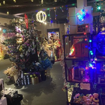 Kris Kringl - Holiday Decorations Near Me - Leavenworth, Washington
