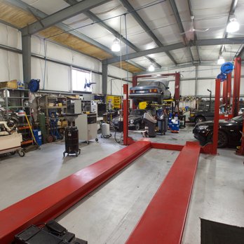 Kaiser's Garage - Inside the "werks" - Auto Repair Near Me - Oak Harbor, Washington Kaiser's Garage - Inside the "werks" - Auto Repair Near Me - Oak Harbor, Washington