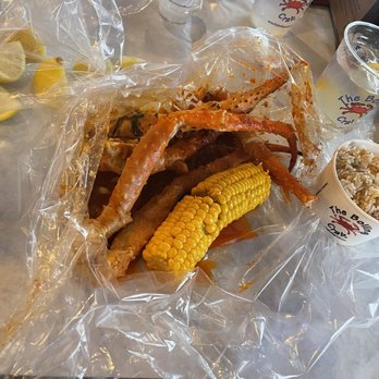 The Boiling Crab - Corn king crab - Seafood Near Me - Honolulu, Hawaii The Boiling Crab - Corn king crab - Seafood Near Me - Honolulu, Hawaii