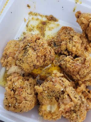 Wings 'N More by null